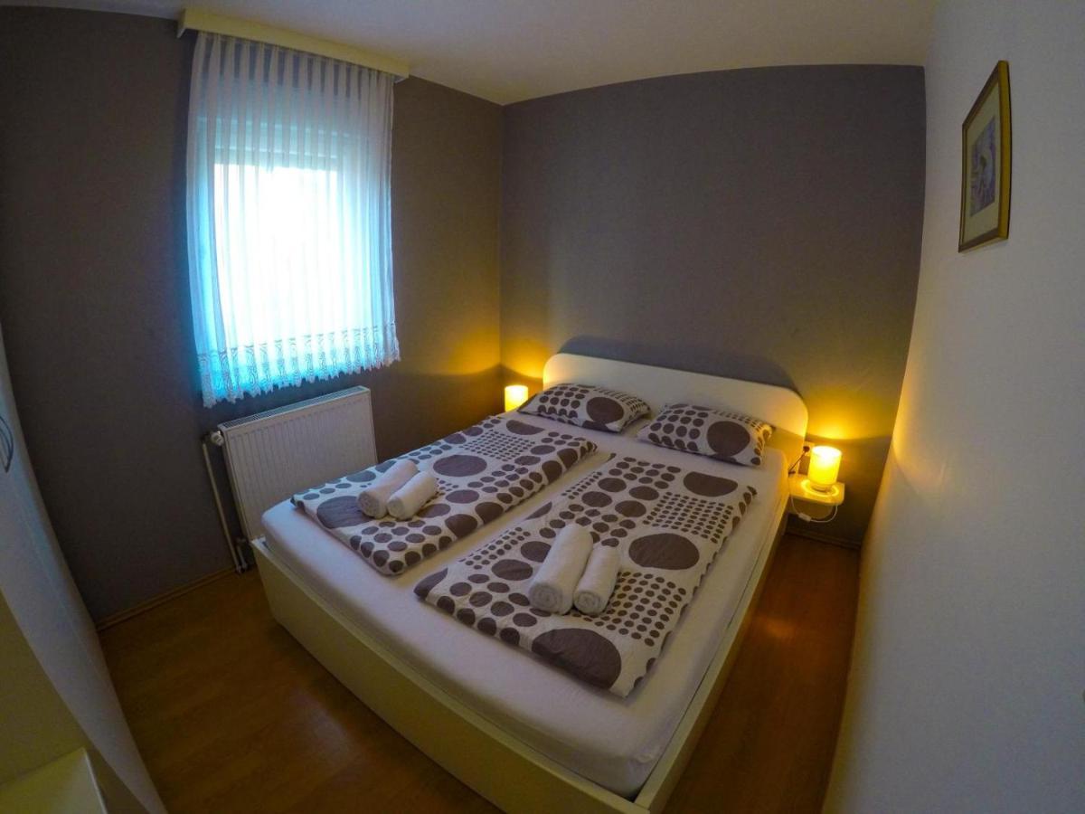 Apartments And Rooms Rea Свети-Мартин-на-Мору Экстерьер фото